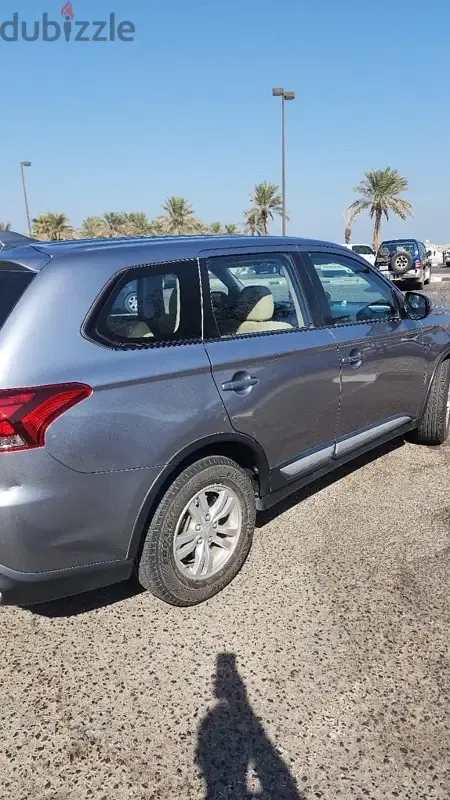 ميتسوبيشي آوتلاندر 2017